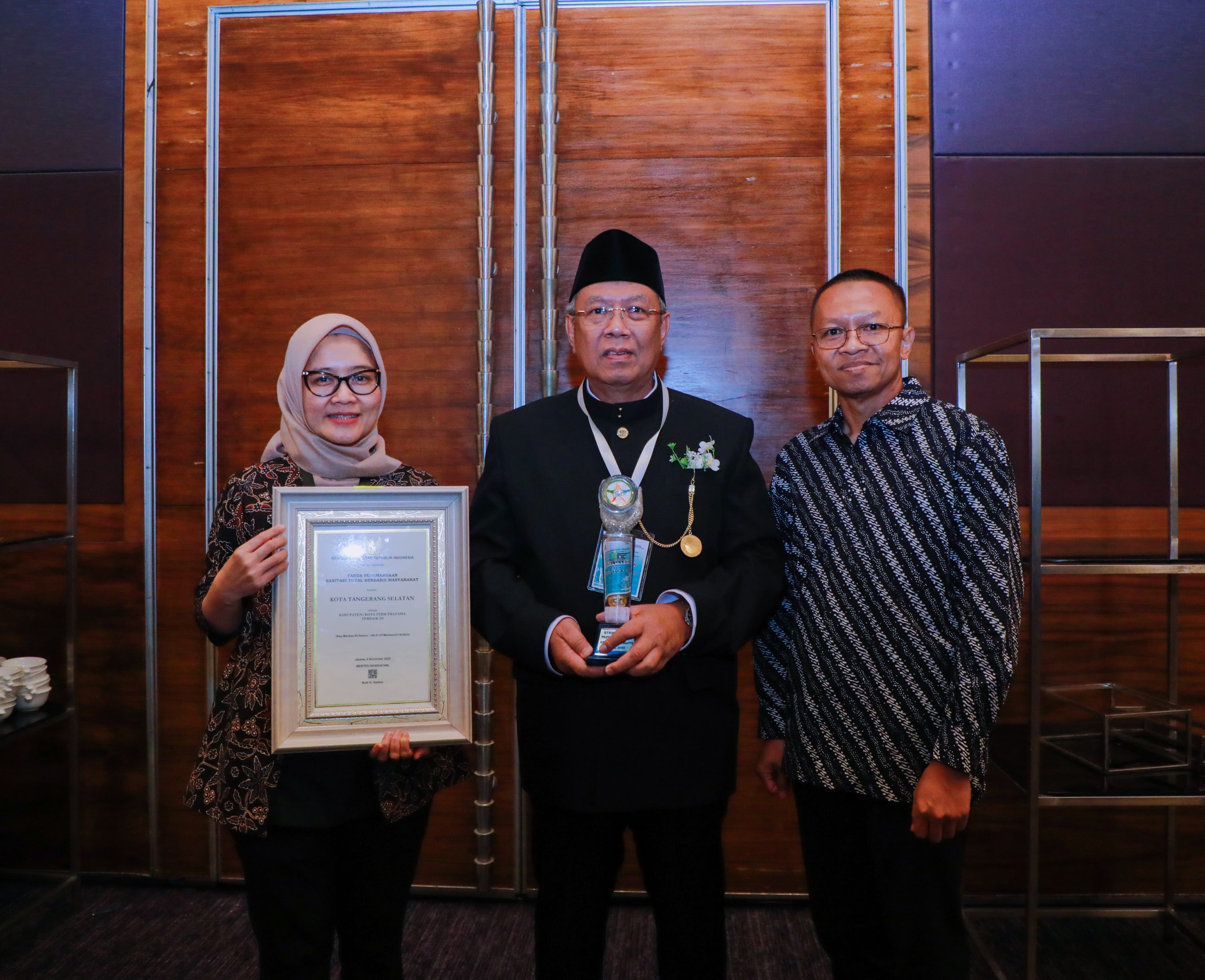Pemkot Tangsel Raih Penghargaan STBM Pratama dari Kementerian Kesehatan RI