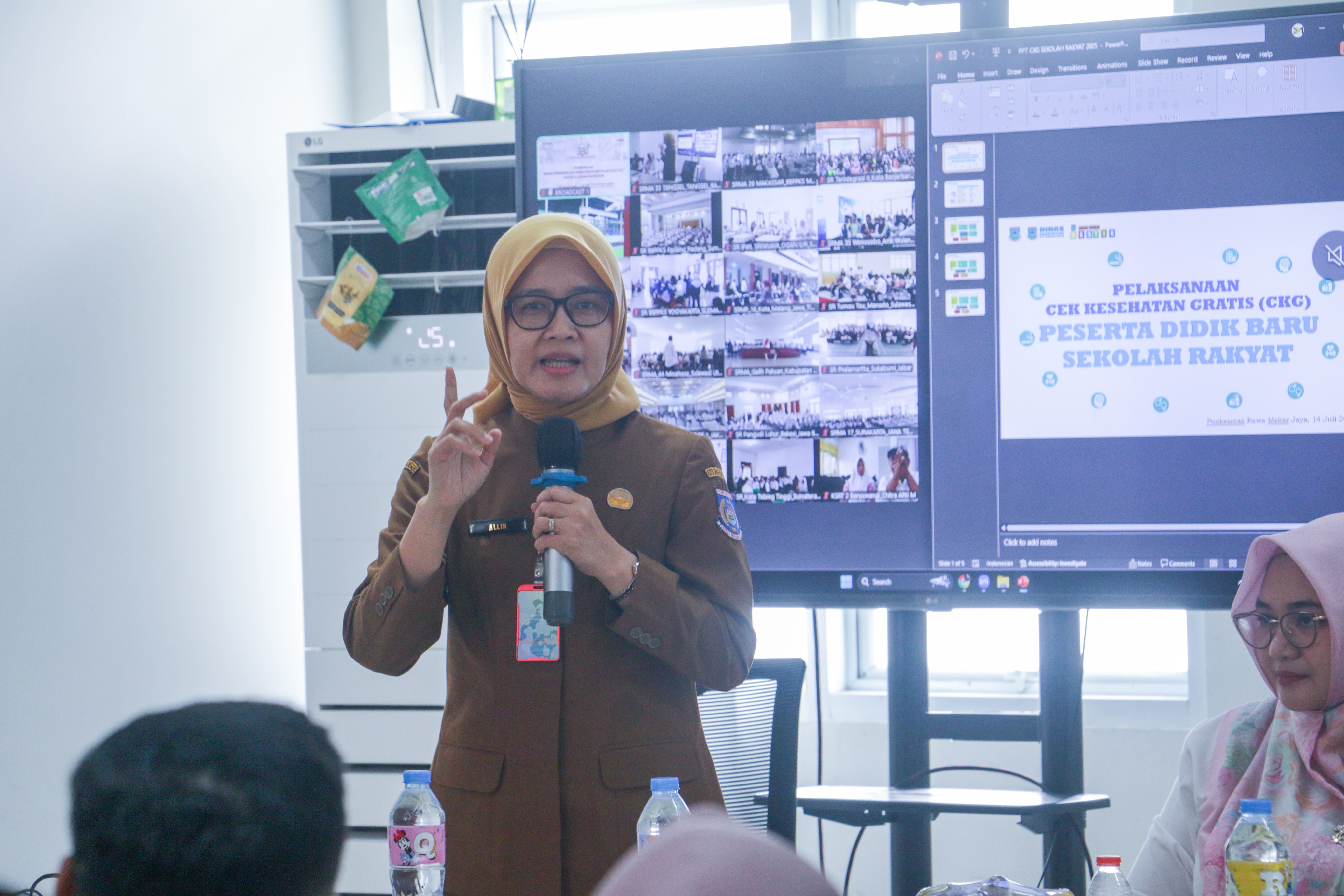 Pelaksanaan Cek Kesehatan Gratis untuk Siswa Sekolah Rakyat di Tangerang Selatan